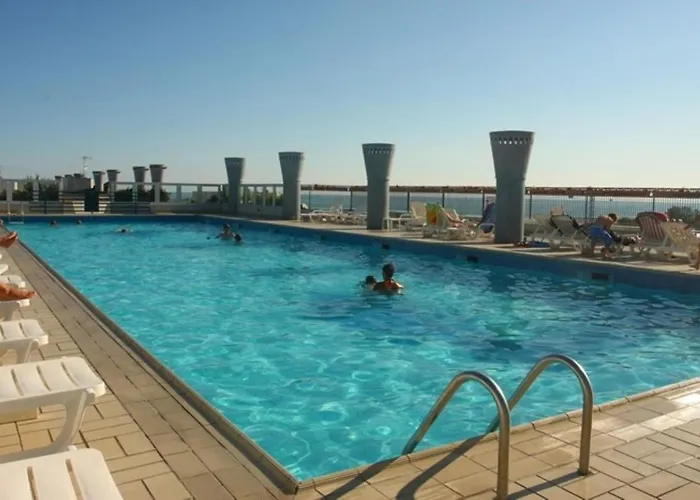 Apartman Homely Flat With Balcony And Swimming Pool Bibione