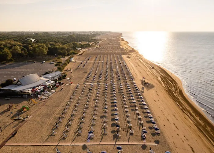 Apartman Homely Flat With Balcony And Swimming Pool Bibione