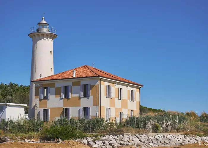 Homely Flat With Balcony And Swimming Pool Apartman