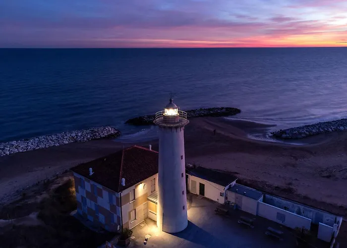 Homely Flat With Balcony And Swimming Pool Apartman