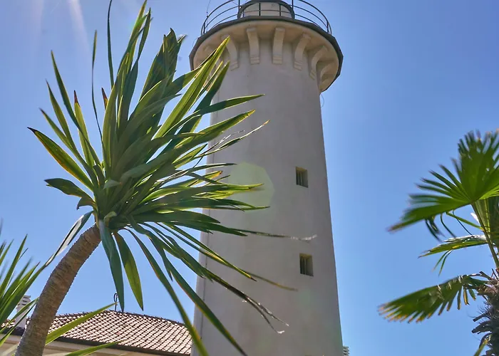 Homely Flat With Balcony And Swimming Pool Apartman