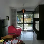 דירה Homely Flat With Balcony And Swimming Pool