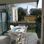Homely Flat With Balcony And Swimming Pool