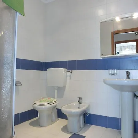 Apartment Homely Flat With Balcony And Swimming Pool