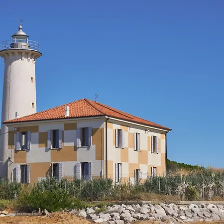 Homely Flat With Balcony And Swimming Pool *