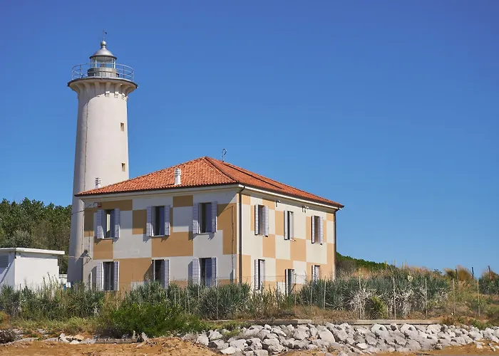 Homely Flat With Balcony And Swimming Pool *